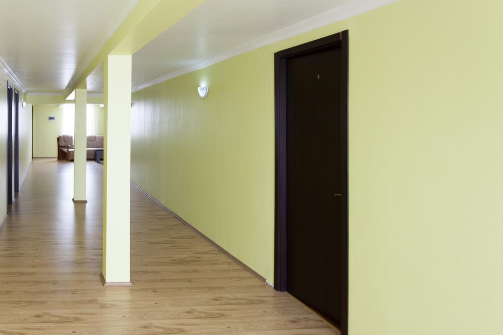 Mestiatour Guest House Ngoại thất bức ảnh