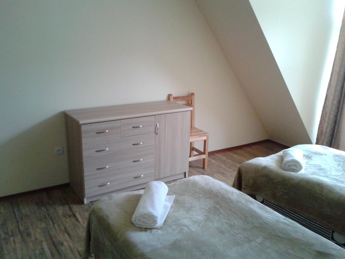 Mestiatour Guest House Ngoại thất bức ảnh