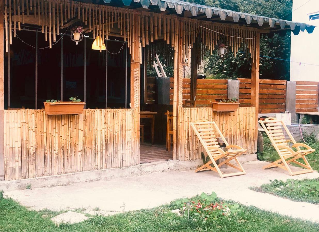 Mestiatour Guest House Ngoại thất bức ảnh